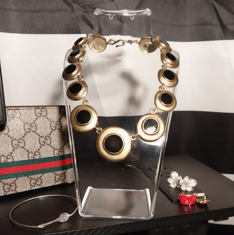 Erwin Pearl Vintage Choker